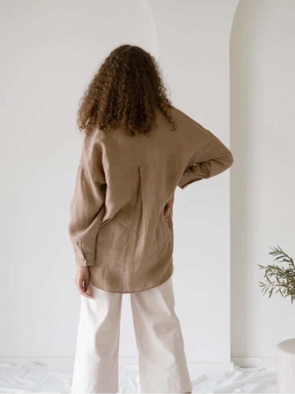 Laude The Label Organic Linen Tunic Top Oversized Beige Taupe Long Sleeve L/XL - Picture 3 of 9